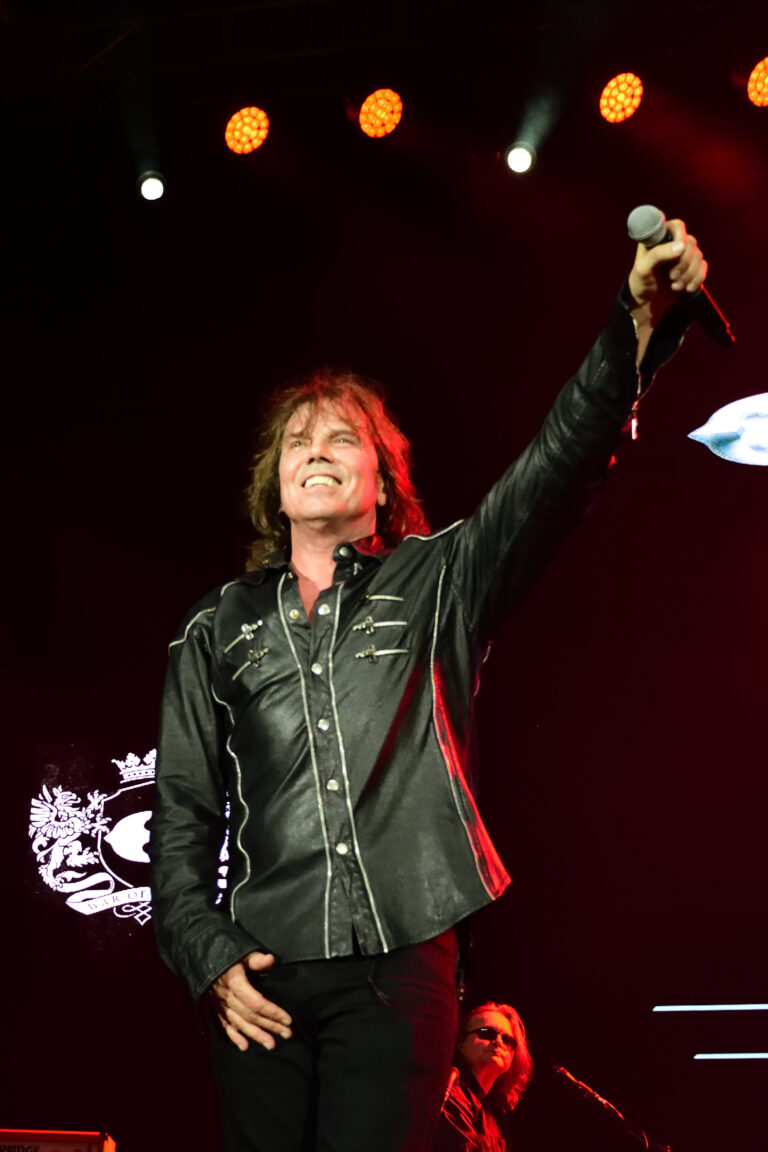 Joey_Tempest_(39754858224)