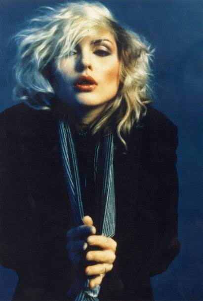 images - 2025-11-17T121119.436