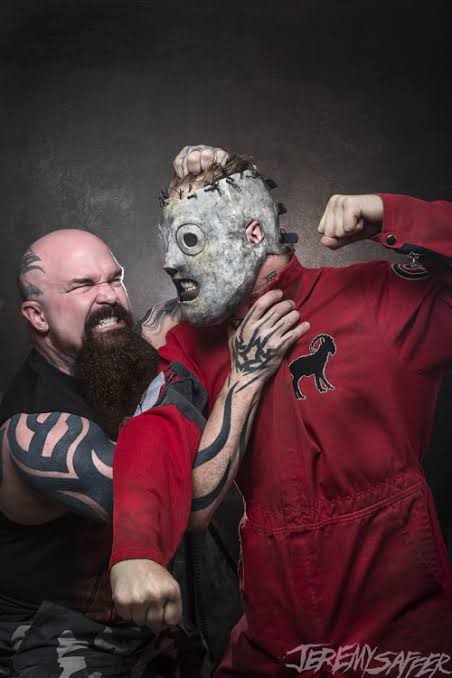 images - 2025-11-26T092841.407