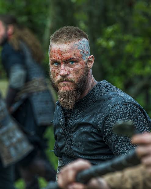 images - 2025-12-31T080327.541