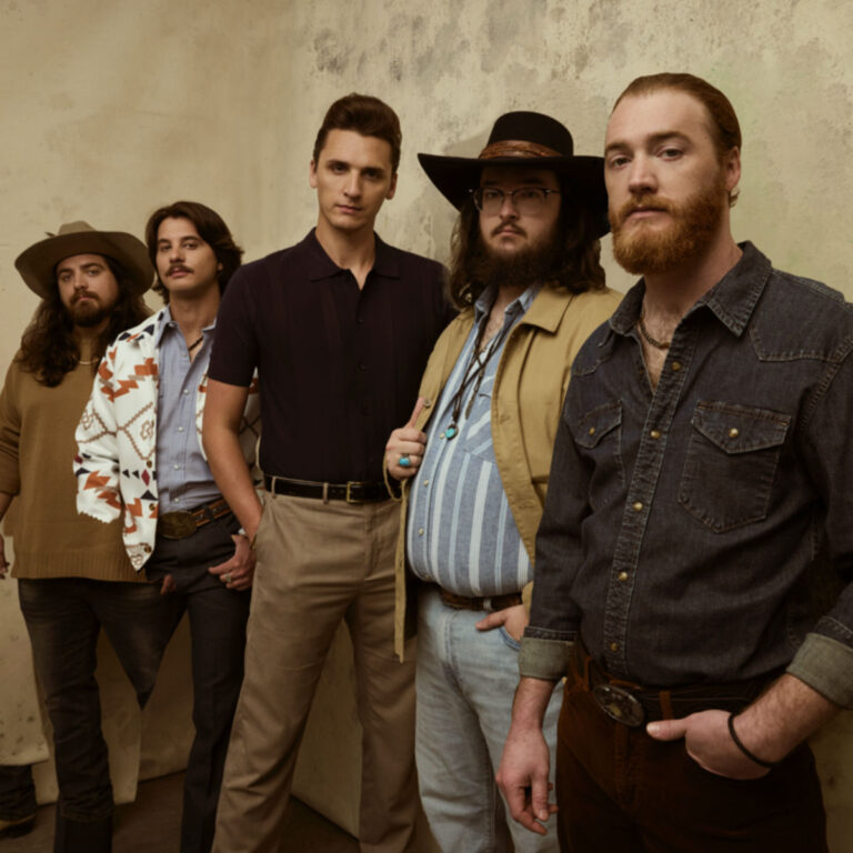 1900x1900-000000-80-0-0 (3)