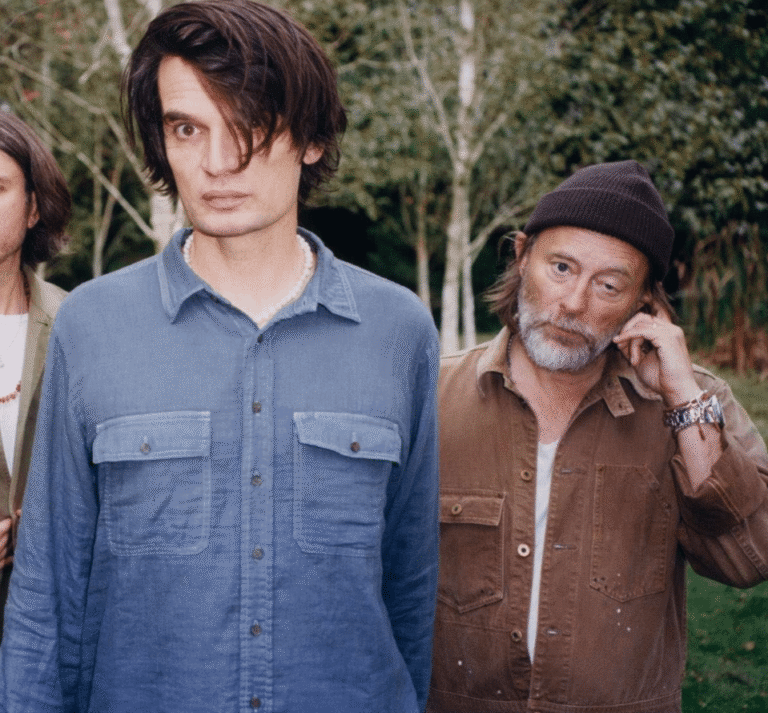 its-crazy-how-jonny-and-thom-are-relatively-the-same-age-v0-kup1zk8hazpc1 (1)