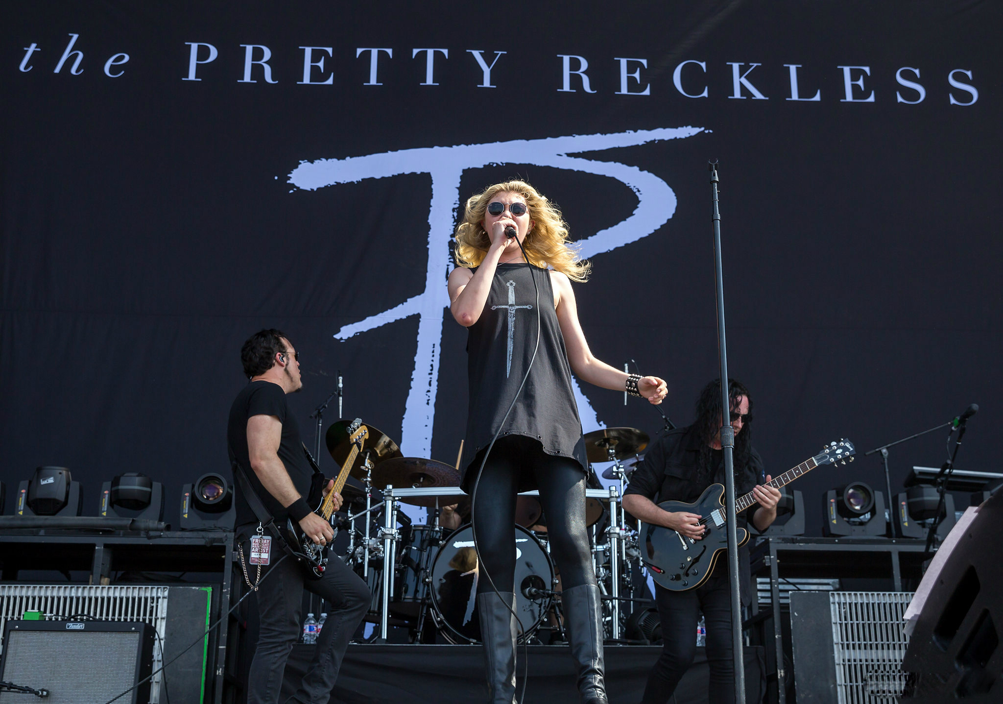 The_Pretty_Reckless_Rockfest_2017_3