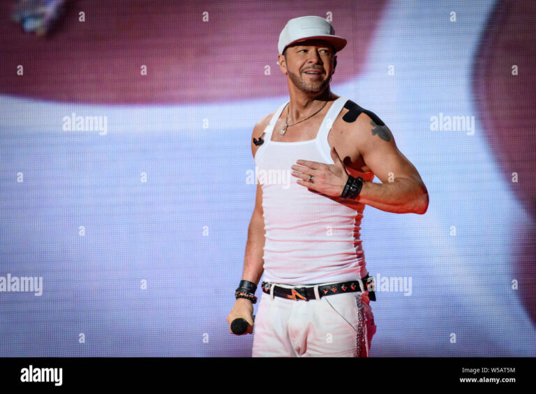 donnie-wahlberg-of-kids-on-the-block-boy-band-also-initialised-as-nkotb-performed-a-sold-out-show-at-the-scotiabank-arena-in-toronto-W5AT5M