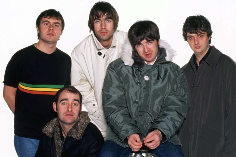 oasis-band-1996-tout-082724-00ba2f743ef14d2e83169ba8cdc15895